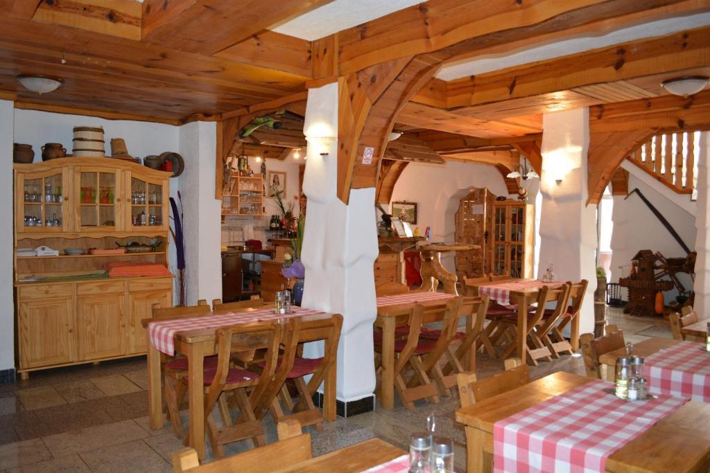 Plitvička Jezera Pansion & Restoran Winnetou المظهر الخارجي الصورة